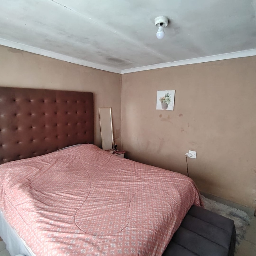 2 Bedroom Property for Sale in King Williams Town Central Eastern Cape